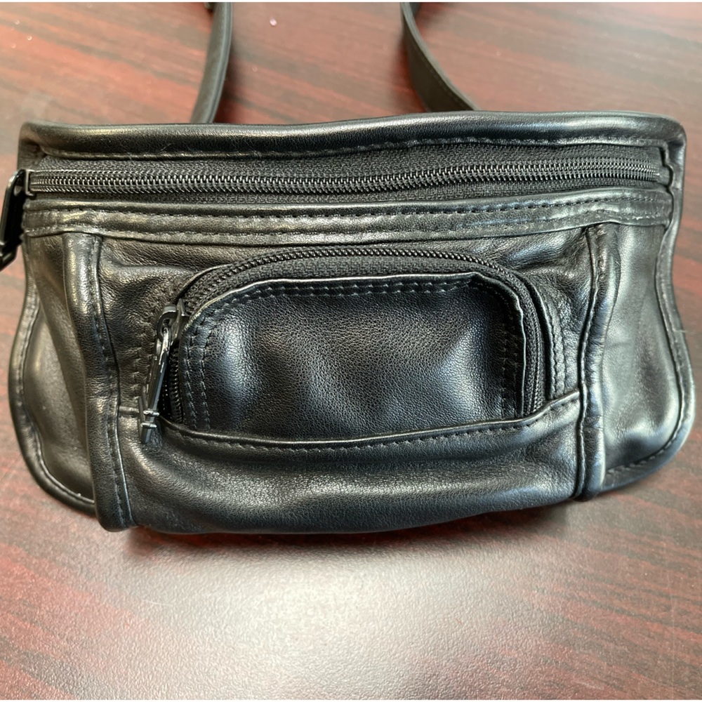 Tumi leather Fanny/waist pack